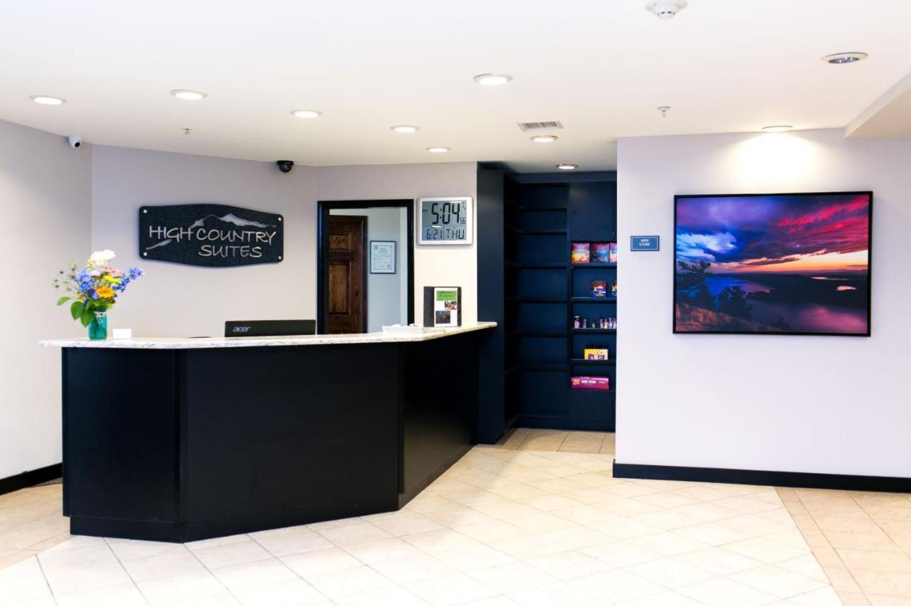 פיינדייל High Country Suites מראה חיצוני תמונה